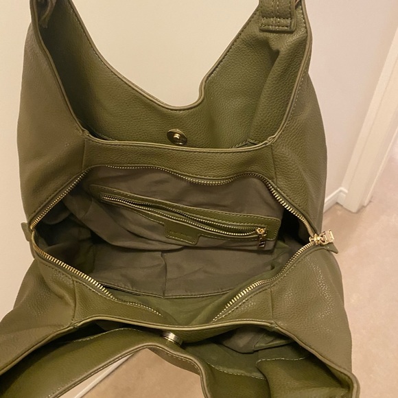 Bebe Handbag - Picture 2 of 4